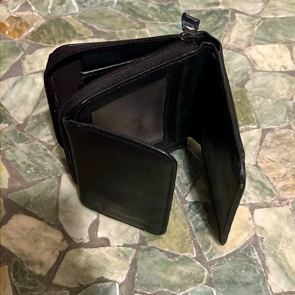 🔥TRI FOLD VTG BLACK LEATHER ZIPPER WALLET